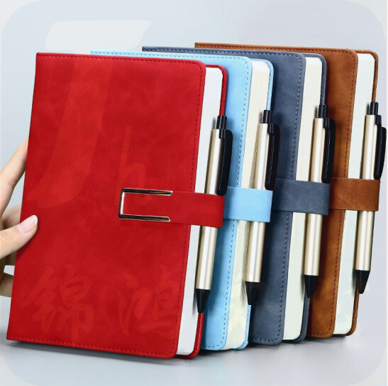 法拉蒙 A5 红色 笔记本 360页 加厚搭扣型日记本