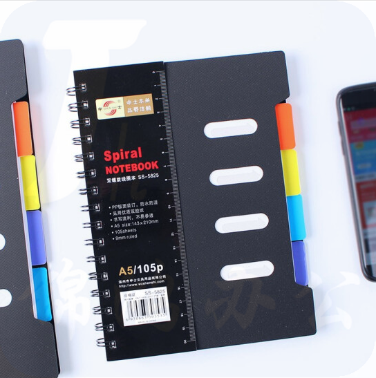 A5记事本 简约黑色105页 A5 双螺旋线圈本