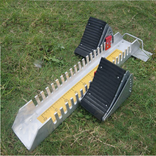 塑胶跑道起跑器 田径比赛训练专用调节助跑器