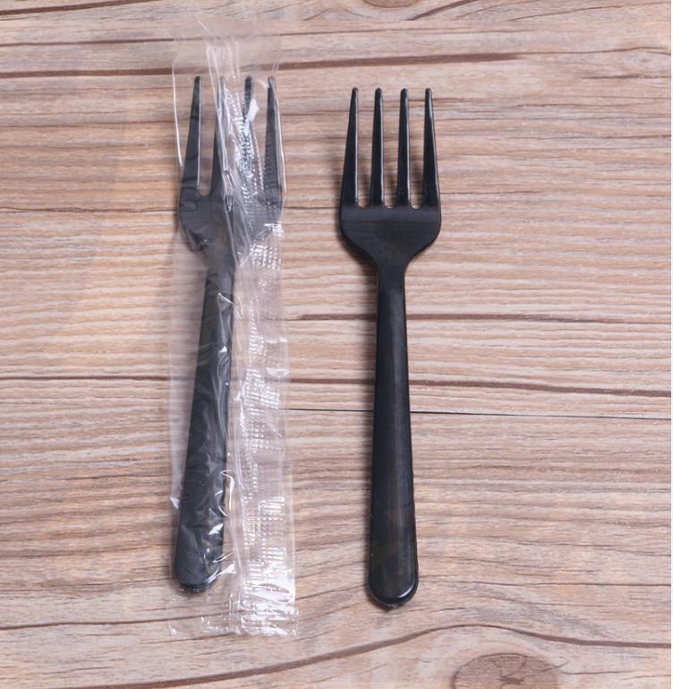 加厚一次性叉子 黑色塑料叉子  (四齿)