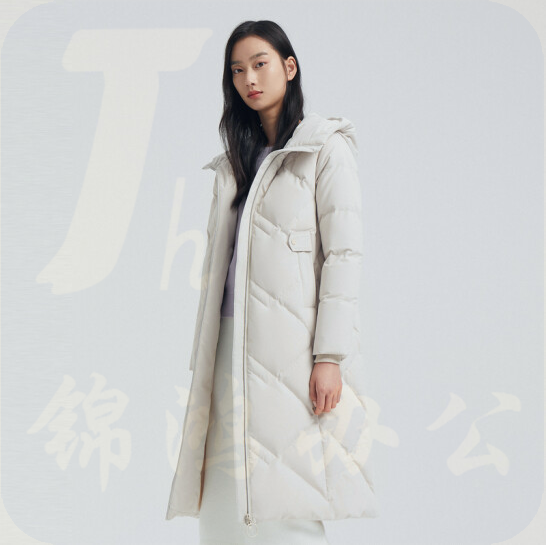 波司登   女装羽绒服    7185 燕麦色 货号：LJ