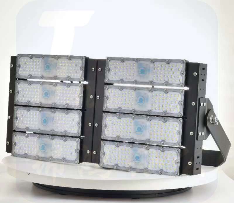 亚明投光灯    480W 5700K货期一周  货号：JC