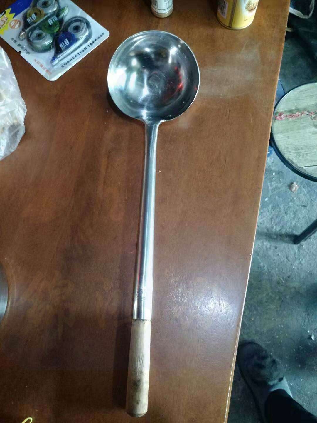 巨联（JULIAN）木头柄炒菜铲子  厨师炒菜铲子  锅铲 炒菜铲勺  全长约50m