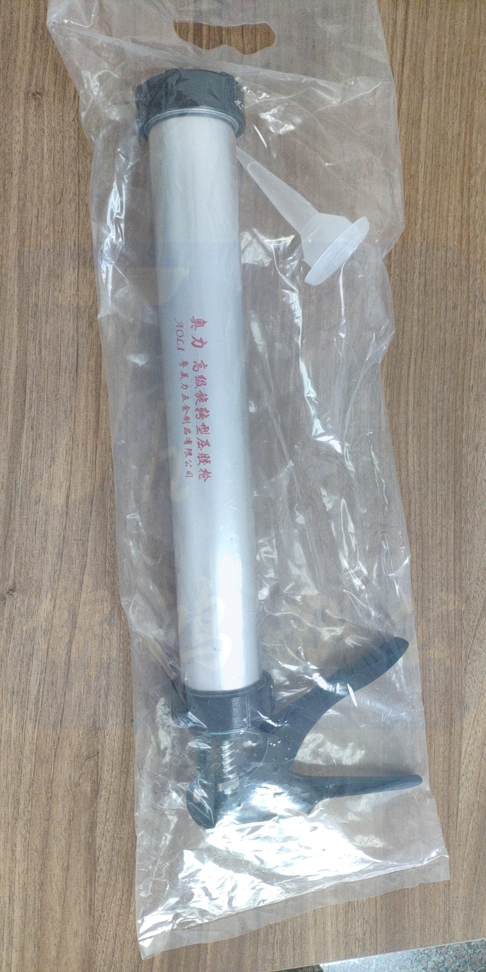 巨联铝筒压胶枪手动圆筒压胶枪结构胶，长380MM，直径50MM