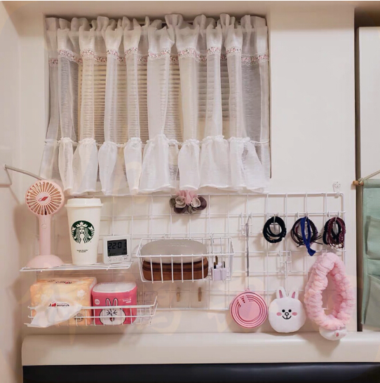 实木网格展示  宽50*高115三块装带轮子   货号：LJ